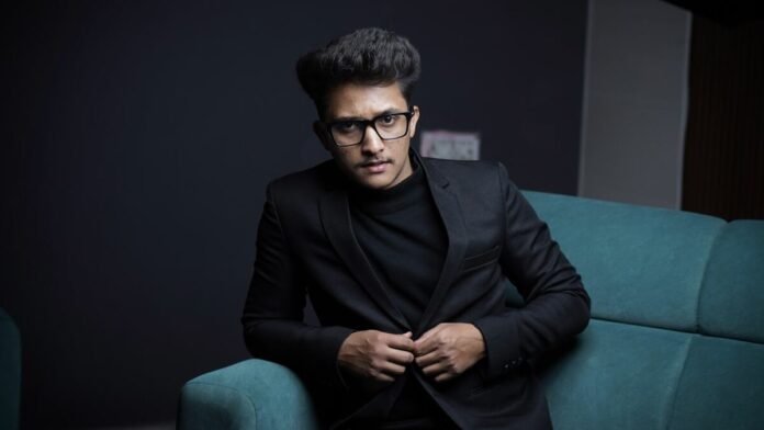 zero ad spend strategy, Kaushal Pandeyy growth framework, organic content distribution, 300 million views case study